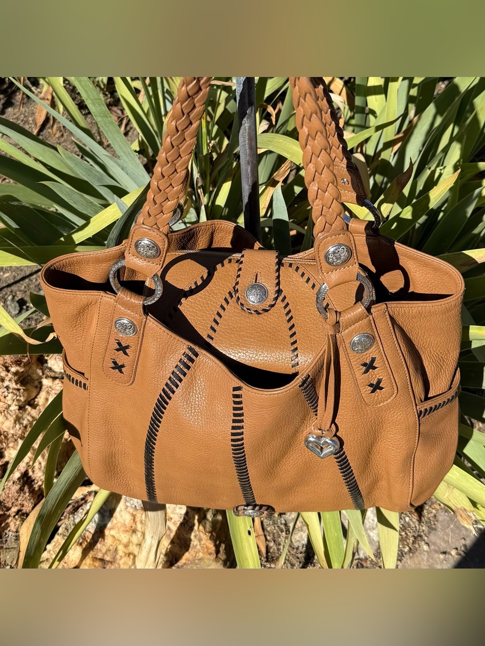 Brighton Mesa Vintage Leather Hobo Bag & Wallet Set - Picture 3 of 16
